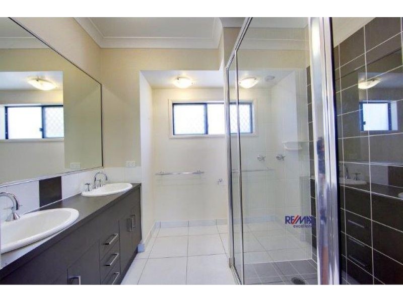 Mount Louisa QLD 4814