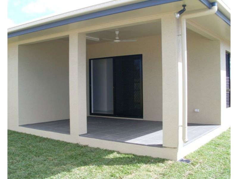 17 Rangeleigh Court, Mount Louisa QLD 4814