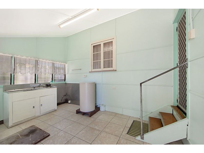 220 Hugh St, Currajong QLD 4812