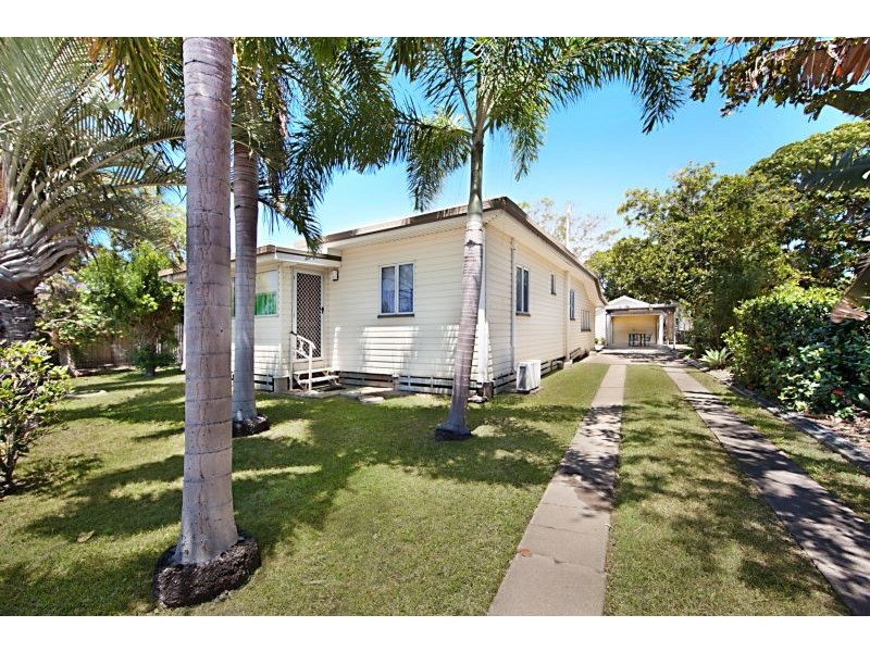 220 Hugh St, Currajong QLD 4812