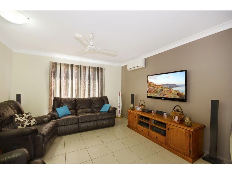 7 Henning Court, Bushland Beach QLD 4818