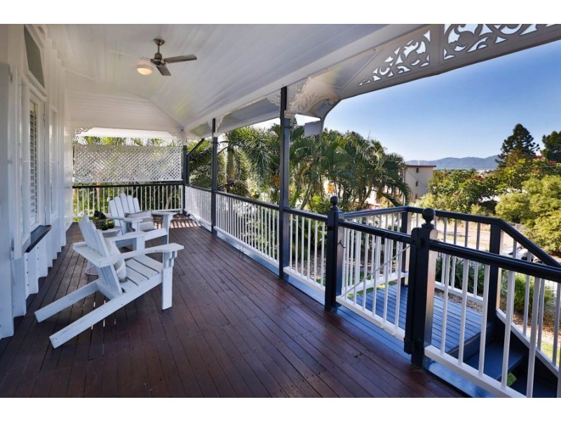 29 Alexandra Street, North Ward QLD 4810