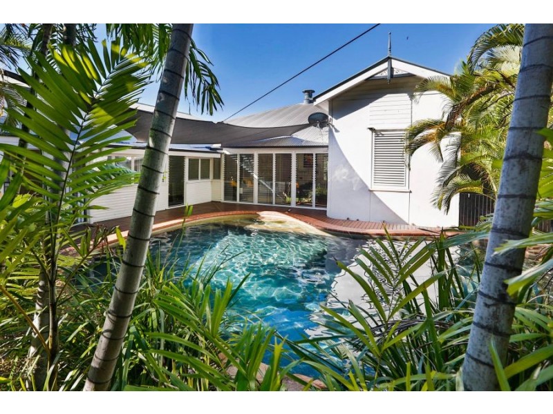 29 Alexandra Street, North Ward QLD 4810