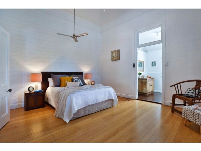 29 Alexandra Street, North Ward QLD 4810