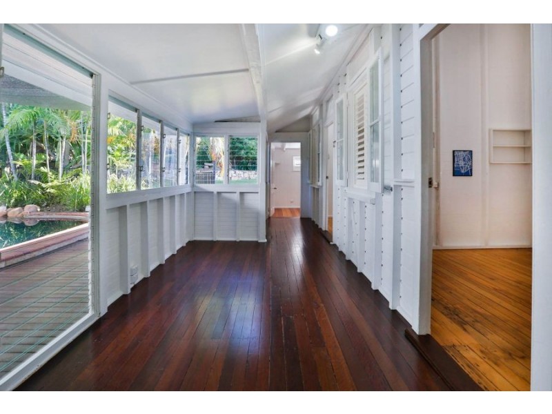 29 Alexandra Street, North Ward QLD 4810