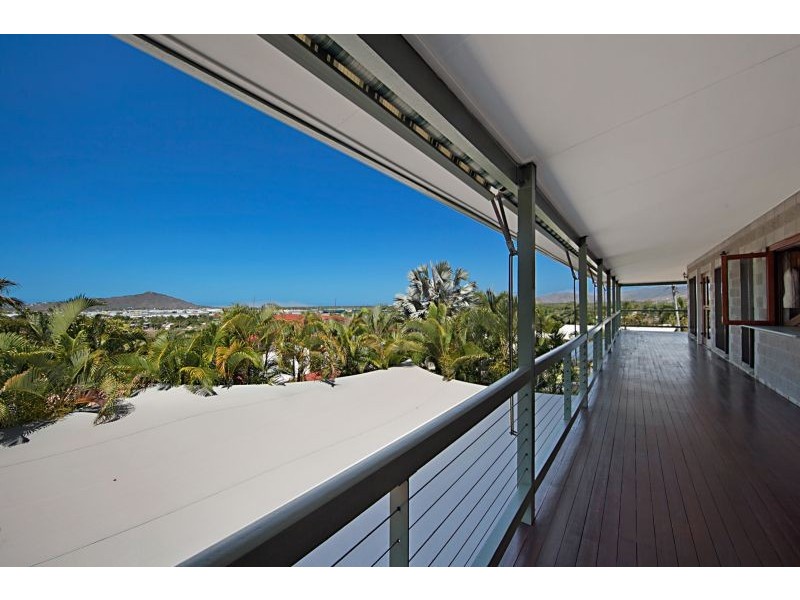 10 Hedley Court, Mount Louisa QLD 4814