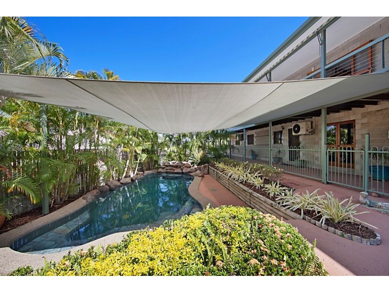 10 Hedley Court, Mount Louisa QLD 4814