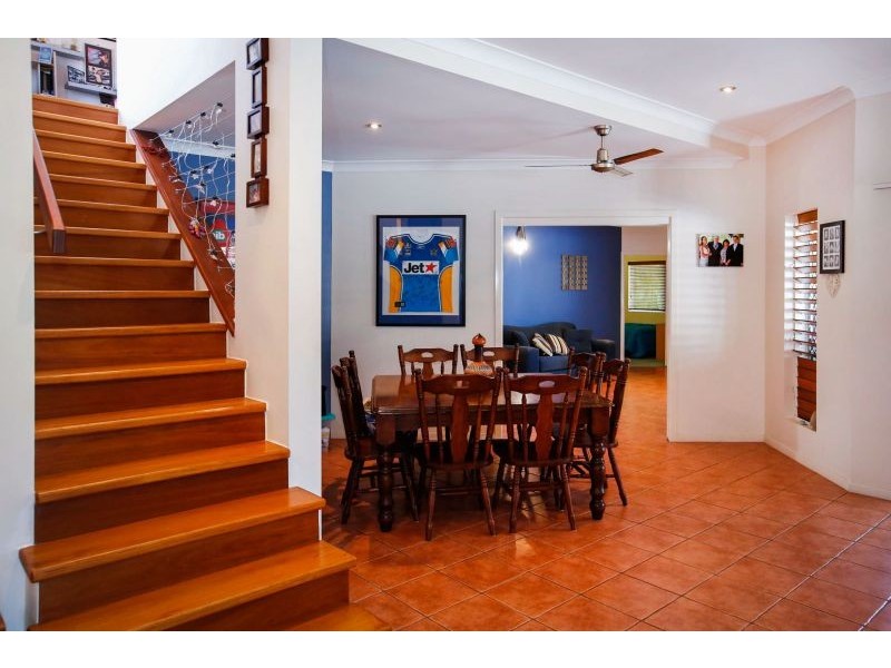 2 Robina Close (cnr 1 St Davids Close), Kirwan QLD 4817
