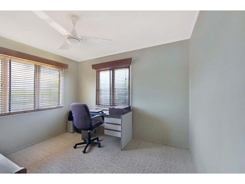 13 Wright Street, Wulguru QLD 4811