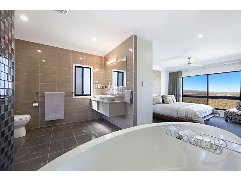 33/20 Mt Kulburn Drive, Jensen QLD 4818