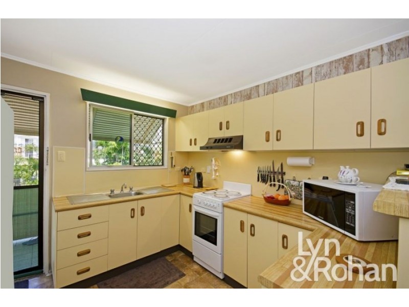 30 Robert Towns Crescent, Condon QLD 4815