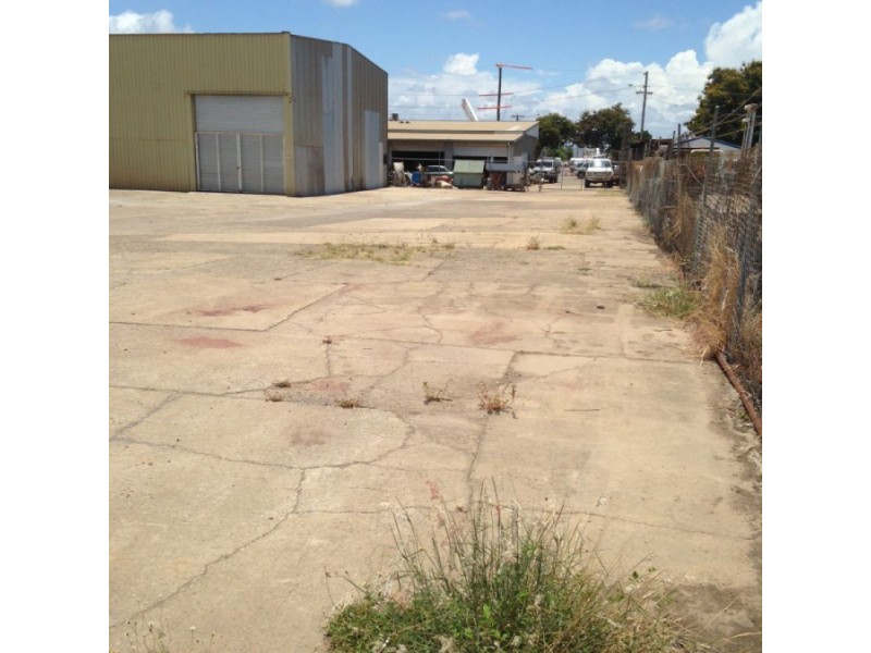 4/34 Pilkington Street, Garbutt QLD 4814