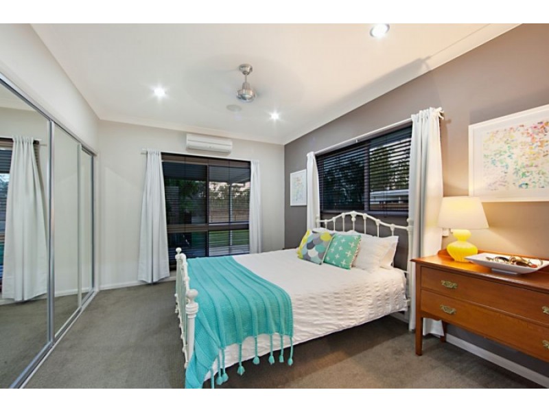 207 Balgal Beach Road, Balgal Beach QLD 4816