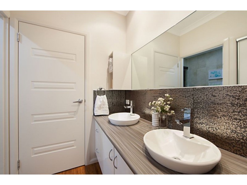 207 Balgal Beach Road, Balgal Beach QLD 4816