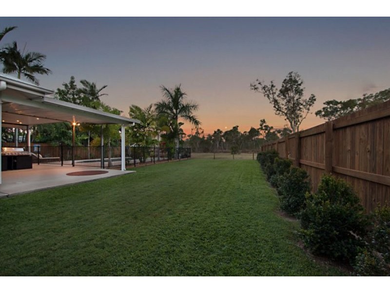 207 Balgal Beach Road, Balgal Beach QLD 4816