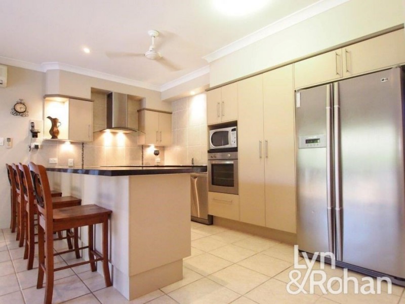 30 Coolaree Drive, Bushland Beach QLD 4818