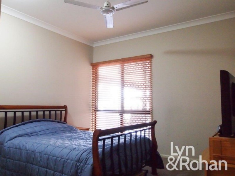 30 Coolaree Drive, Bushland Beach QLD 4818