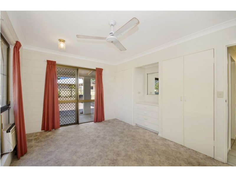 15 Kurrajong Court, Bushland Beach QLD 4818