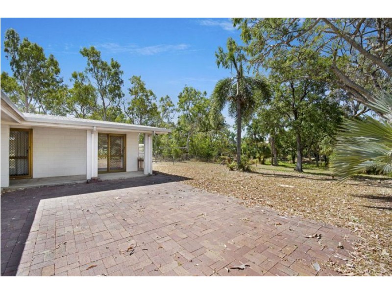 15 Kurrajong Court, Bushland Beach QLD 4818