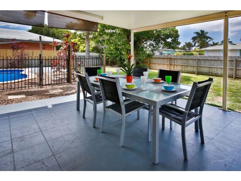 6 Maple Court, Kirwan QLD 4817