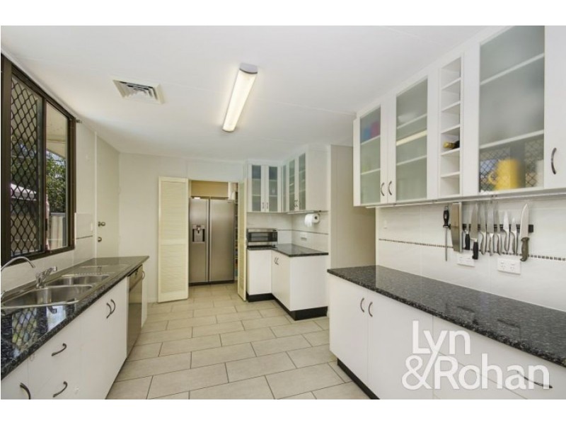 2 Durham Court, Kirwan QLD 4817