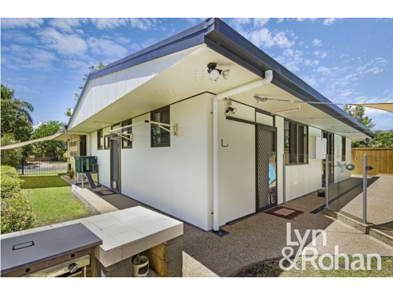 2 Durham Court, Kirwan QLD 4817