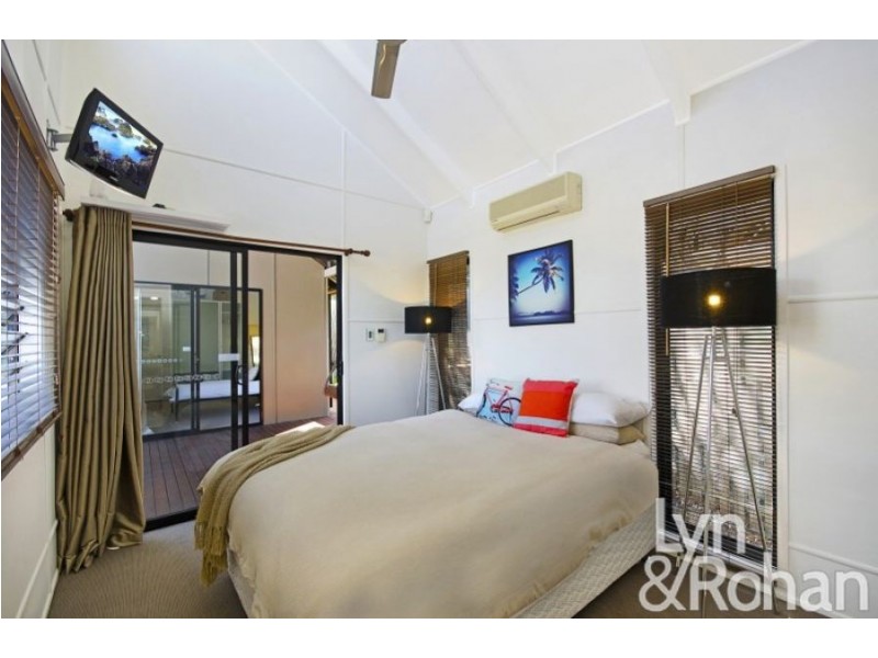 5 McClelland Street, West End QLD 4810