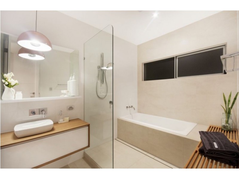 1 Crake Circuit, Idalia QLD 4811