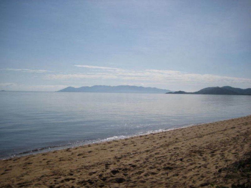 28 Dune Parade, Bushland Beach QLD 4818