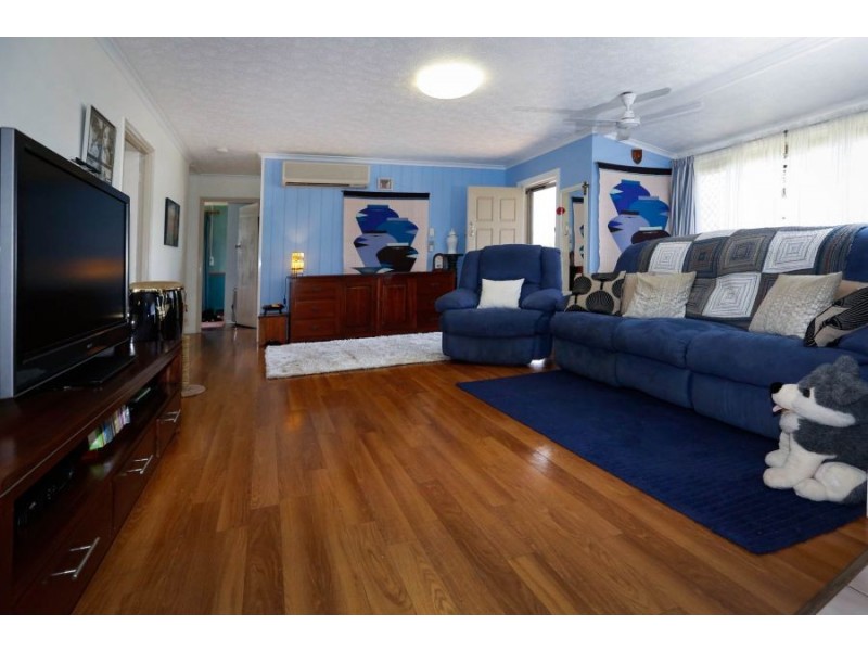 48 Poinciana Street, Cranbrook QLD 4814