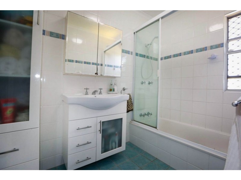 48 Poinciana Street, Cranbrook QLD 4814