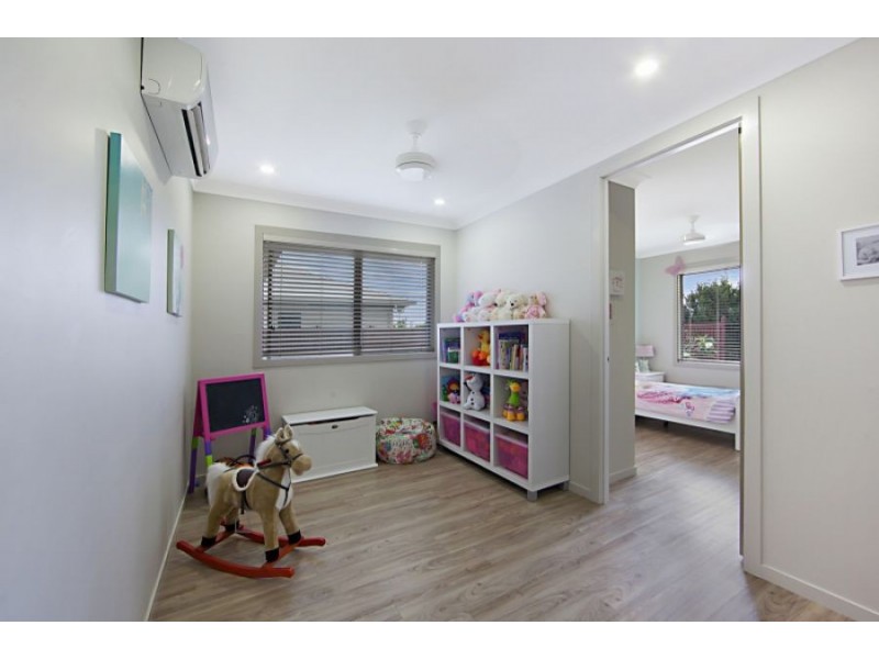 14 Biscayne Street, Burdell QLD 4818