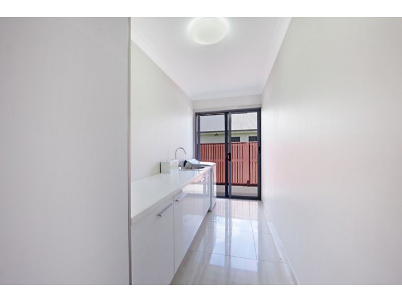 14 Biscayne Street, Burdell QLD 4818