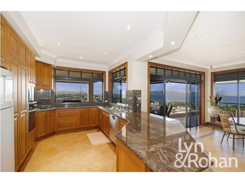 11 Cleveland Terrace, North Ward QLD 4810