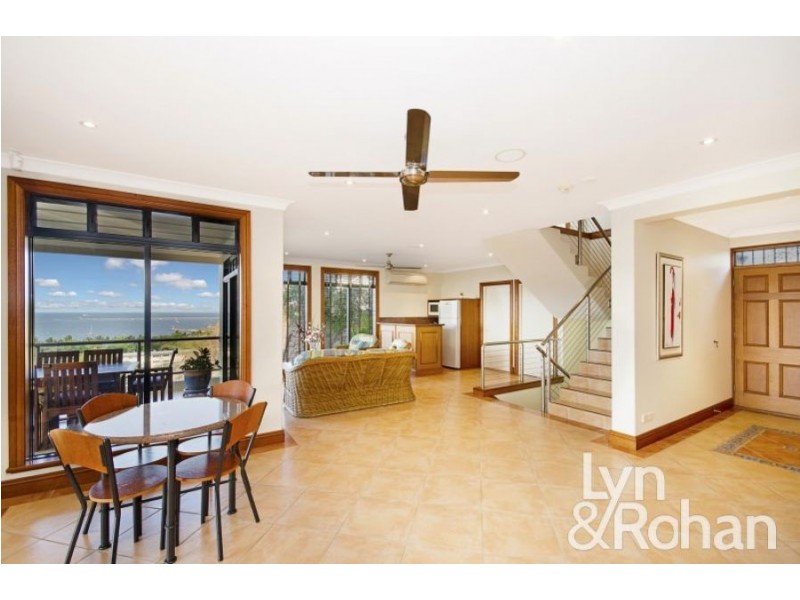 11 Cleveland Terrace, North Ward QLD 4810