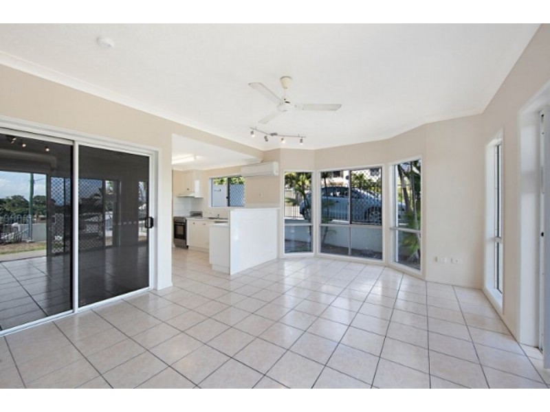 4 – 316 Stanley Street, North Ward QLD 4810