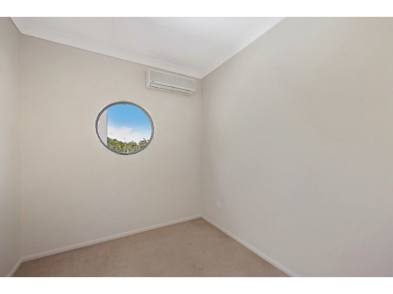 4 – 316 Stanley Street, North Ward QLD 4810