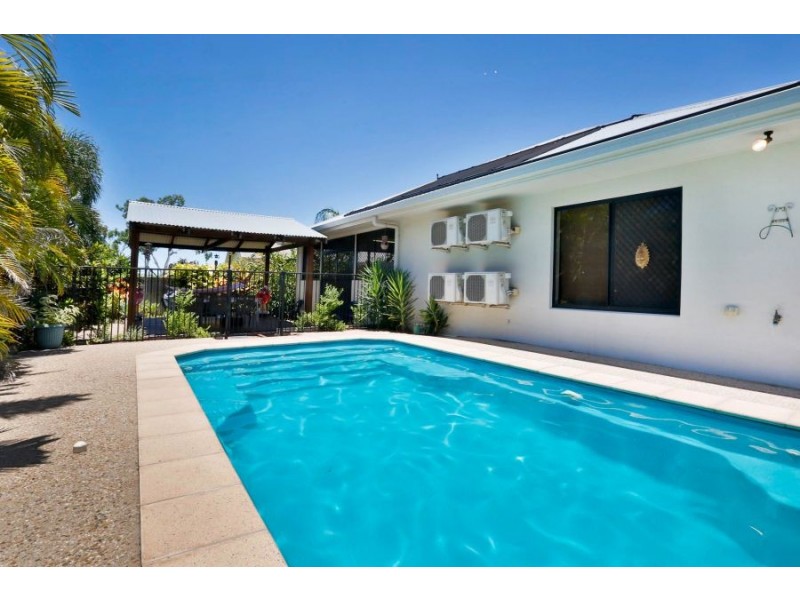 4 Dugong Court, Bushland Beach QLD 4818