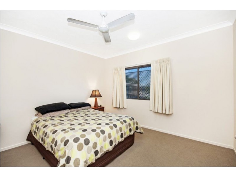 4/12 Crauford Street, West End QLD 4810