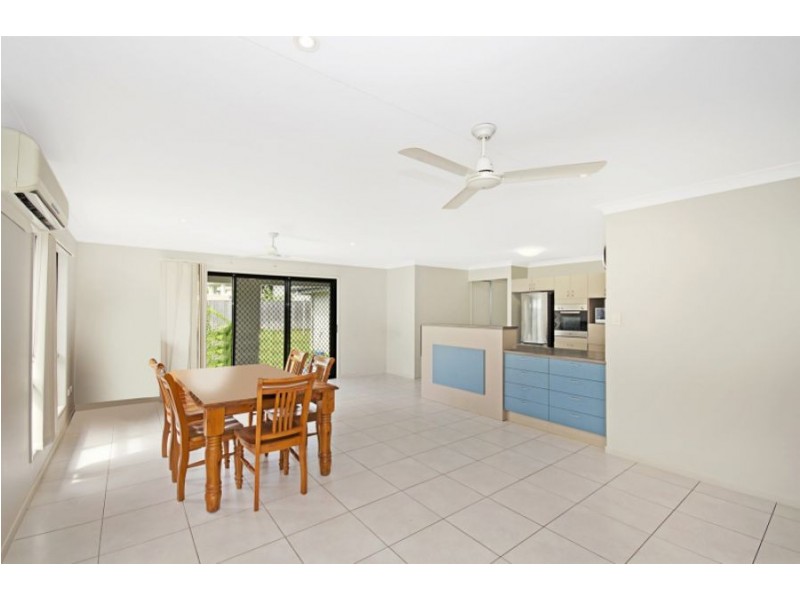 60 Shutehaven Circuit, Bushland Beach QLD 4818