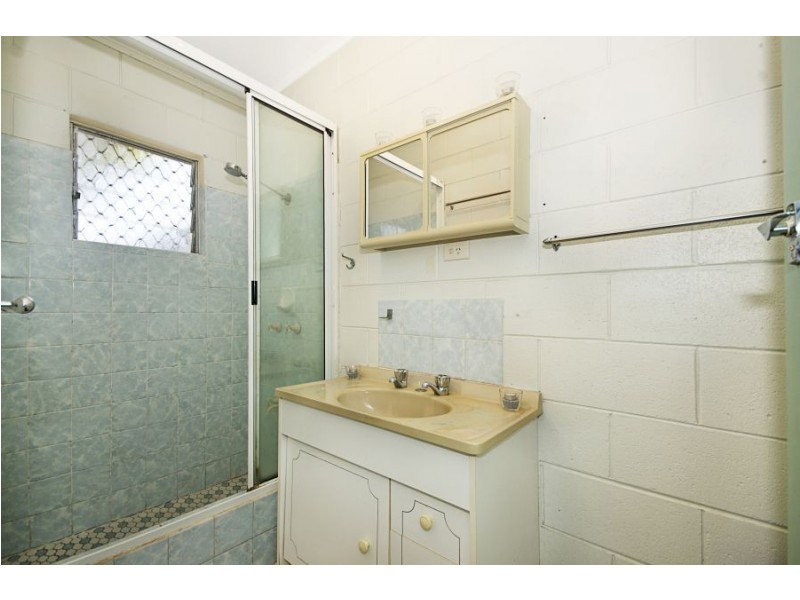 23 Caroline Street, Aitkenvale QLD 4814