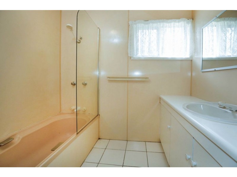 22 Tinglewood Street, Kirwan QLD 4817