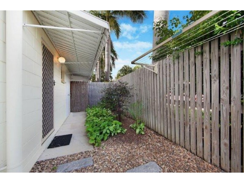 3/1 Palmerston Street, Pimlico QLD 4812