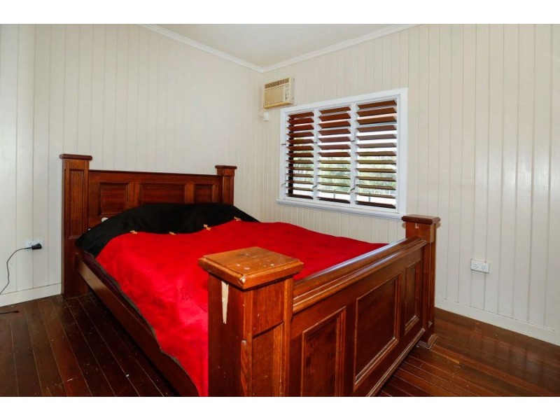 27 Lockheed Street, Garbutt QLD 4814