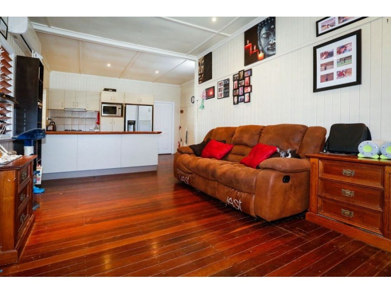 27 Lockheed Street, Garbutt QLD 4814