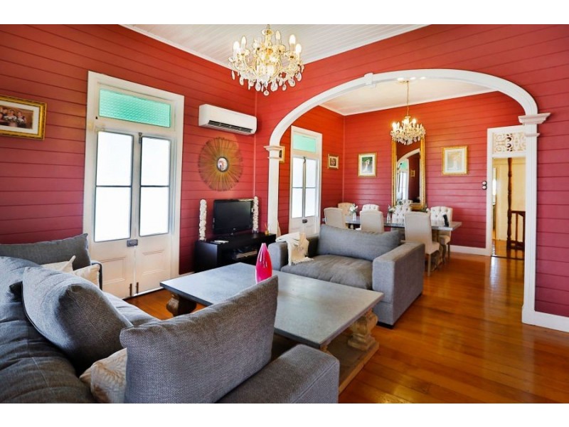 71 Ackers Street, Hermit Park QLD 4812