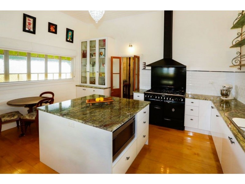 71 Ackers Street, Hermit Park QLD 4812