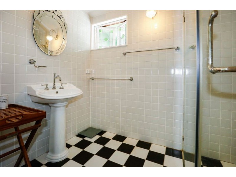 71 Ackers Street, Hermit Park QLD 4812