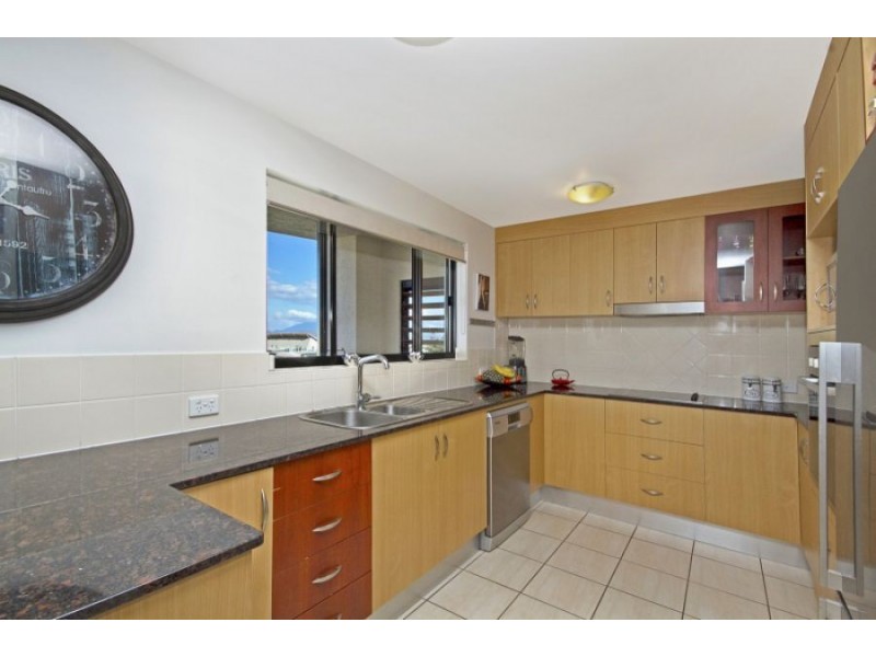 1-2a Cleveland Terrace, Townsville City QLD 4810