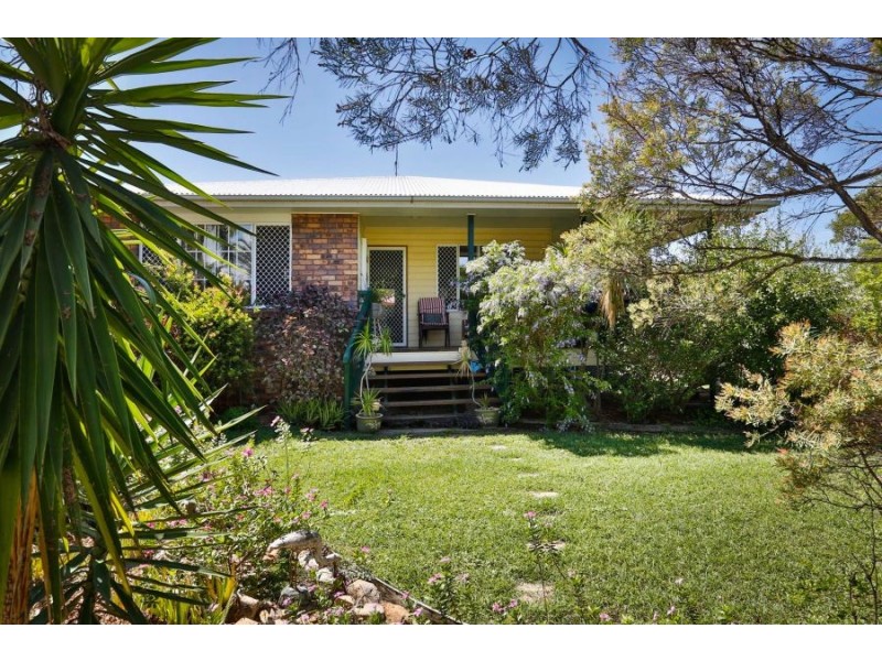 9 Canyon Court, Mount Louisa QLD 4814